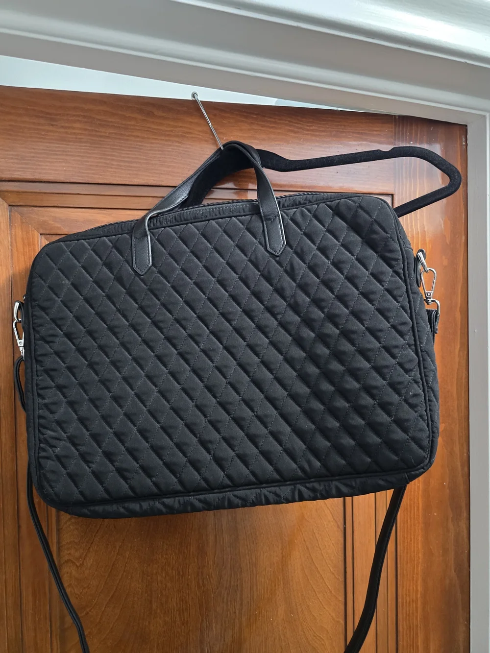VERA BRADLEY LAPTOP Black Tote Bag with Colorful Polka Dot Lining